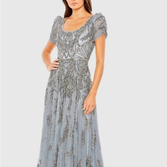 Mac Duggal Dresses & Skirts - NWT |Mac Duggal A5434 Silver Short Sleeve Beaded A-line Tea Length Dress Size 10